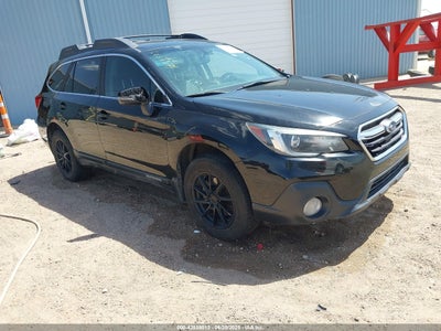 SUBARU OUTBACK 2019