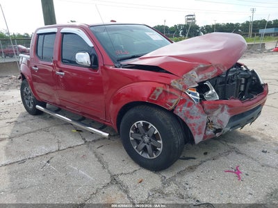 NISSAN FRONTIER 2016