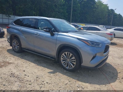 TOYOTA HIGHLANDER 2020