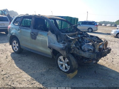 SUBARU FORESTER 2016