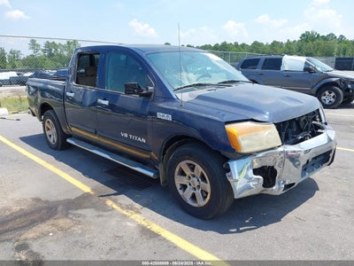 NISSAN TITAN 2011