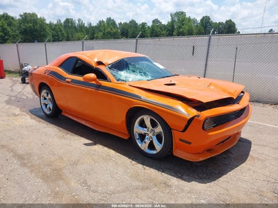 DODGE CHALLENGER 2012