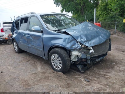 KIA SEDONA 2012