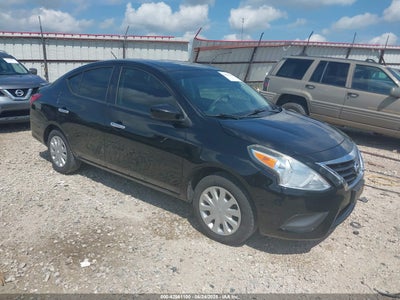 NISSAN VERSA 2016