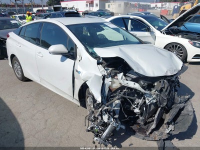 TOYOTA PRIUS PRIME 2019