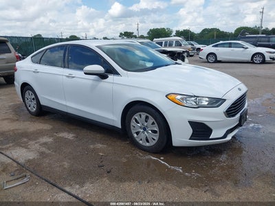 FORD FUSION 2020
