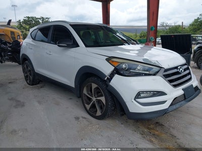 HYUNDAI TUCSON 2016