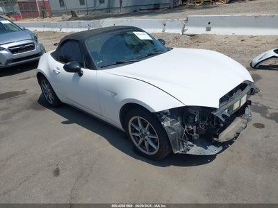 MAZDA MX-5 MIATA 2016
