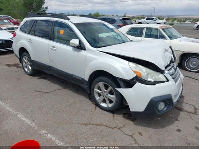 SUBARU OUTBACK 2013