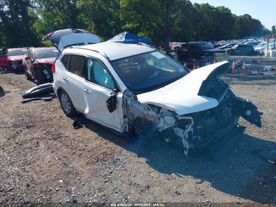 NISSAN ROGUE 2019