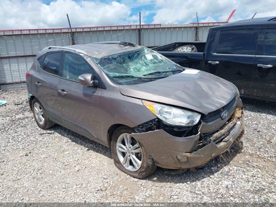 HYUNDAI TUCSON 2013