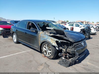 VOLKSWAGEN PASSAT 2016
