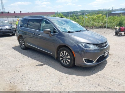 CHRYSLER PACIFICA 2020