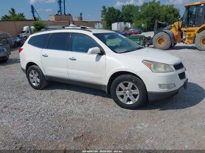 CHEVROLET TRAVERSE 2011