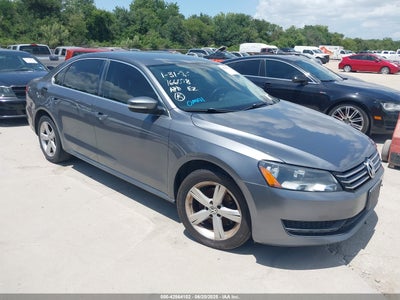 VOLKSWAGEN PASSAT 2014