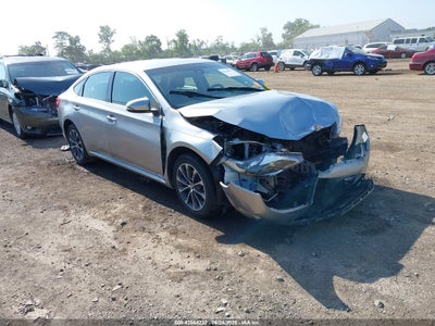 TOYOTA AVALON 2018