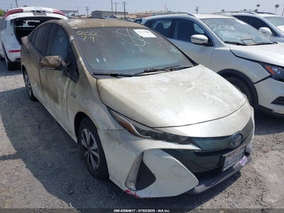 TOYOTA PRIUS PRIME 2019