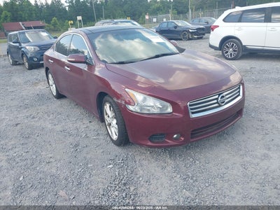 NISSAN MAXIMA 2012