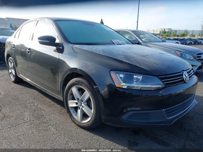 VOLKSWAGEN JETTA 2013