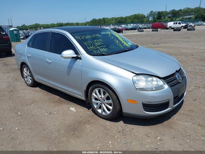 VOLKSWAGEN JETTA 2010