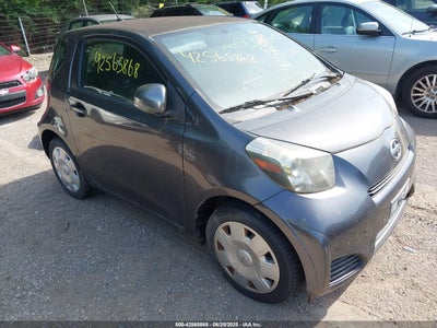 SCION IQ 2012