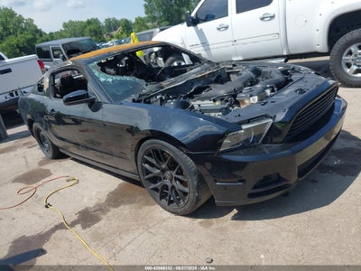 FORD MUSTANG 2014