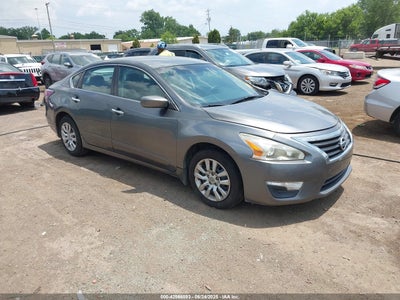 NISSAN ALTIMA 2015