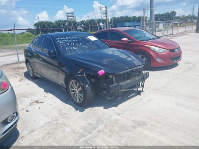INFINITI Q50 2015