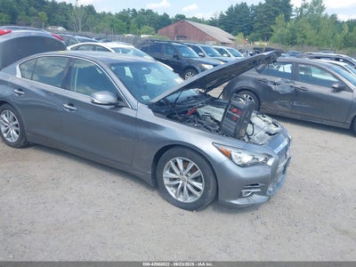 INFINITI Q50 2015
