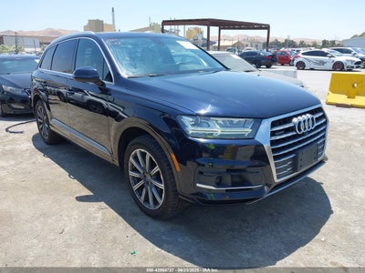 AUDI Q7 2017