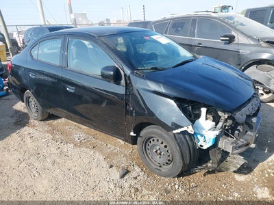 MITSUBISHI MIRAGE G4 2017