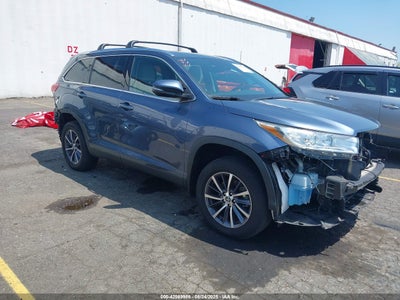 TOYOTA HIGHLANDER 2019
