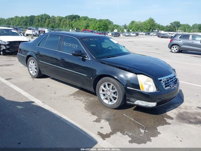 CADILLAC DTS 2010