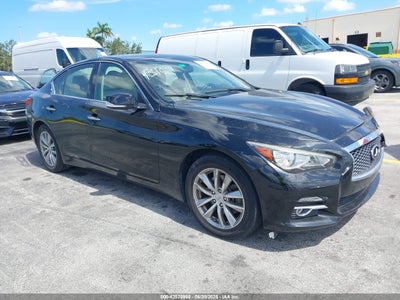 INFINITI Q50 2016