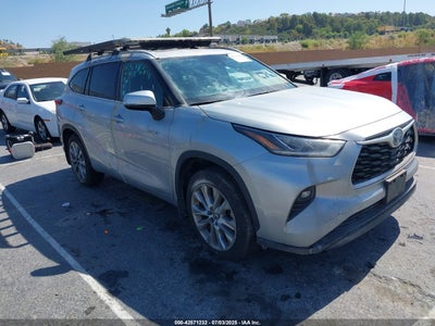 TOYOTA HIGHLANDER 2020