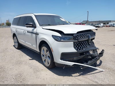LINCOLN NAVIGATOR 2025