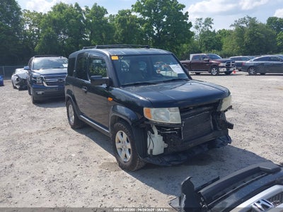 HONDA ELEMENT 2011