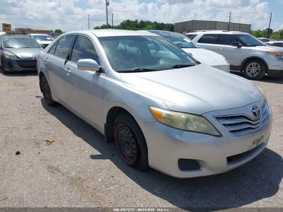 TOYOTA CAMRY 2010