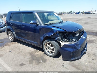 SCION XB 2013