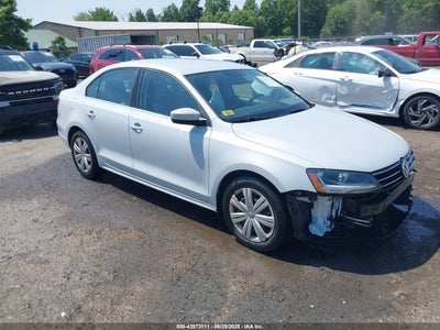 VOLKSWAGEN JETTA 2017