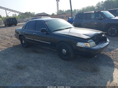 FORD CROWN VICTORIA 2011