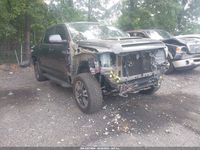 TOYOTA TUNDRA 2018