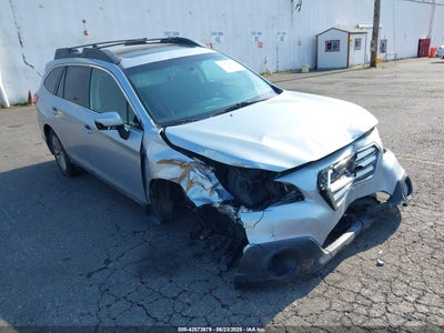 SUBARU OUTBACK 2016