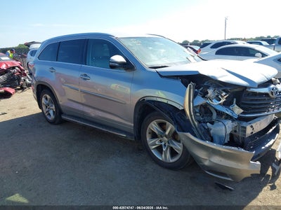 TOYOTA HIGHLANDER 2015
