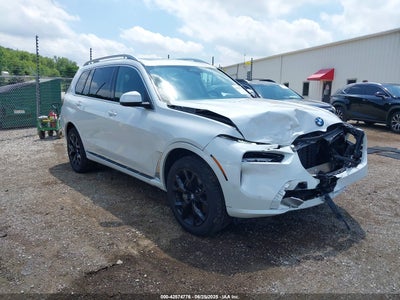 BMW X7 2025