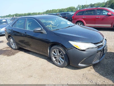 TOYOTA CAMRY 2015