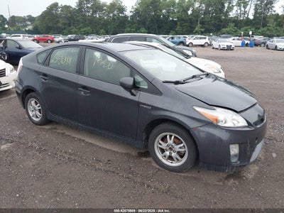 TOYOTA PRIUS 2010