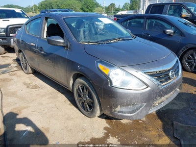 NISSAN VERSA 2019