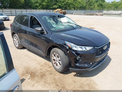 FORD ESCAPE 2023
