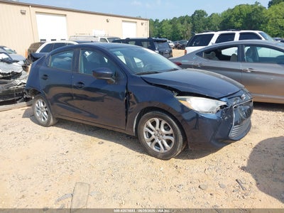 TOYOTA YARIS IA 2017